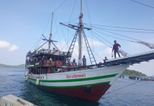 Kapal RSA Doctor Share Tiba di Pulau Jampea FOTO: Kapal RSA Doctor Share dr. Lie Dharmawan II Sandar di Pelabuhan Jampea, Pasimasunggu. Selasa (6/6/2023)