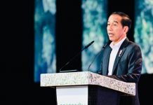 Hadiri Ecosperity Week 2023, Presiden Jokowi ajak Investor Singapura Tanamkan Modal di IKN FOTO: Presiden Joko Widodo (Jokowi) berpidato di Ecosperity Week 2023, yang berlangsung di Sands Expo & Convention Center, Singapura. Rabu (07/06/2023).