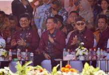 Mentan SYL Apresiasi Kehadiran Industri dan Peneliti di Penas Petani FOTO: Menteri Pertanian Syahrul Yasin Limpo, hadir pada Pekan Nasional (PENAS) Petani Nelayan Indonesia ke-XVI yang dihelat di Padang, Sumatera Barat.