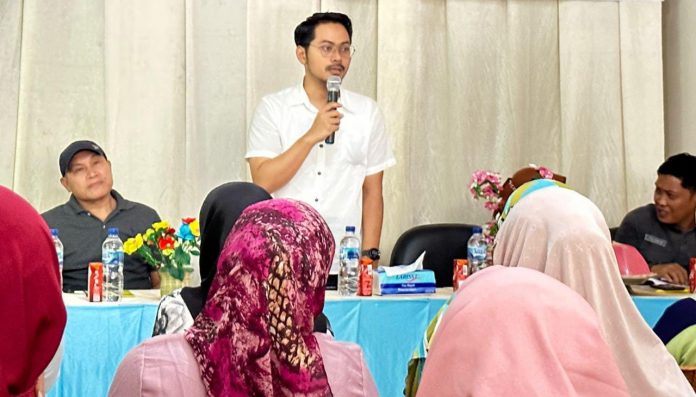 FOTO: dr Udin Malik hadiri Forum Grou Discussion (FGD) Stunting di Kelurahan Mandala dan Bonto Lebang, Jumat (16/06/2023).