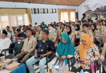 30 Mahasiswa UGM Yogya KKN di Selayar FOTO: Tiga puluh mahasiswa lintas Fakultas Universitas Gajah Mada (UGM) Yogyakarta, tiba di Kabupaten Kepulauan Selayar, Ahad (25/6) siang
