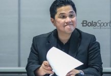 Erick Thohir Akan Tinjau Kelayakan JIS Venue Piala Dunia U-17 Ketua Umum PSSI, Erick Thohir, bicara status Stadion JIS untuk Piala Dunia U-17 2023. (MUHAMMAD ALIF AZIZ MARDIANSYAH/BOLASPORT.COM)