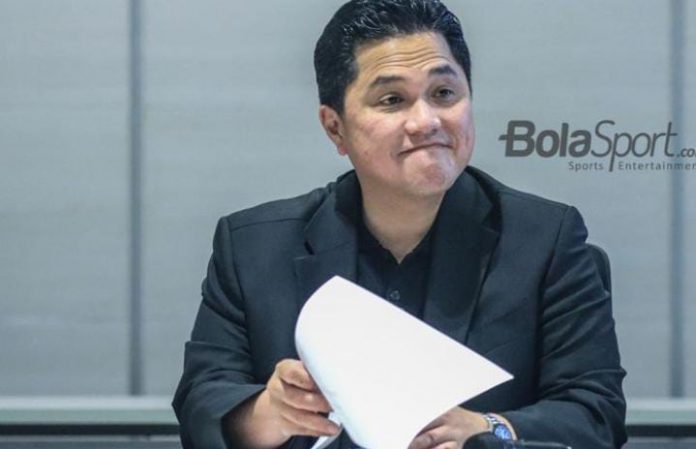 Ketua Umum PSSI, Erick Thohir, bicara status Stadion JIS untuk Piala Dunia U-17 2023. (MUHAMMAD ALIF AZIZ MARDIANSYAH/BOLASPORT.COM)