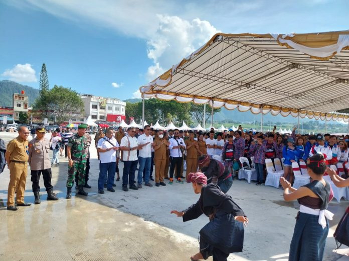 FOTO: Perhelatan Pelaksanaan Pra PON XXI Tahun 2023 Cabang Olahraga Ski Air resmi dibuka pada Selasa (4/7/2023) di Venue Botean, Jalan Sisingamangaraja, Kelurahan Napitupulu, Kecamatan Balige, Kabupaten Toba, Sumatera Utara.