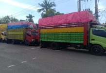 Tersangka BBM Ilegal Diduga Kabur ke Malaysia, LKKN Desak Kadiv Propam Periksa Penyidik Tipidter Polres Sinjai FOTO: Mobil Bermuatan BBM Jenis solar yang diamankan Polres Sinjai (Dok. Humas Polres Sinjai)