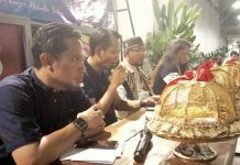 Bahaya Paham Radikalisme, Karang Taruna Sulsel Gelar Dialog Publik FOTO: Muhammad Zulkifli, ST,. MM Wakil Ketua Bidang Bela Negara Karang Taruna Sulsel, Harmansyah, SE Ketua Karang Taruna Sulsel, Ustad. Muchtar Dg. Lau, Ketua FUIB Sulsel, Maulana Yusuf S.PD., SH Presidium Rekam (Relawan Kampus), dalam kegiatan Dialog Publik. Minggu (10/7/2023)