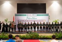 Pengurus HMI BADKO Sulselbar Periode 2023-2025 Resmi Dilantik FOTO: Pengambilan Sumpah Jabatan Pengurus HMI BADKO Sulselbar Periode 2023-2025