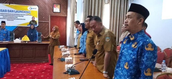 FOTO: Dinas Sosial Kabupaten Kepulauan Selayar Sulawesi Selayar, resmi di launching Aplikasi smart bansos Senin, (17/7) di ruang pimpinan kantor bupati.