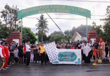 Semarak Tahun Baru Islam, Prajurit Korem 172/PWY Meriahkan Jalan Santai Se-Distrik Heram FOTO: Prajurit dan Persit Korem 172/PWY bersama ribuan umat muslim se-Distrik Heram, Kota Jayapura, Papua, yang tergabung dalam wadah Badan Koordinasi Masjid Dan Musholla (BKMM) Distrik Heram menggelar kegiatan jalan santai bersama. Rabu (19/7/2023)