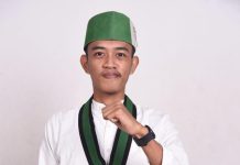 Bela Pekerja yang di PHK, Kader HMI Boyok Dimassa Karyawan Mandala Finance FOTO: Muh. Diki Purwanto, Ketua HMI KOMISARIAT SOSPOL UNIBOS CAB. MAKASSAR