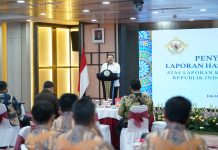 Kejagung Raih Predikat WTP 6 Kali Berturut-Turut, Burhanuddin: Jadikan Kejaksaan Institusi yang Akuntabel di Mata Publik FOTO: Jaksa Agung ST Burhanuddin hadir dan memberikan sambutan pada Acara Penyerahan Laporan Hasil Pemeriksaan (LHP) Badan Pemeriksa Keuangan (BPK) RI atas Laporan Keuangan Kejaksaan RI Tahun 2022.