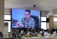 PSEL Senilai Rp 2.5 Triliun, Hadapi Warga Tamalanrea, DLH Kirim Pakar saat RDP dengan Komisi C DPRD Makassar FOTO: Suasana rapat dengar pendapat warga Tamalanrea dengan Komisi C DPRD Makassar di ruang rapat Banggar. Rabu (26/7/2023) lalu.