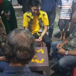 Semarak HUT RI Ke 78, APPI Buka Lomba Domino Anlos 2023, Donald: Pak Ketua Beri Hadiah Rp5 Juta FOTO: Donald Napang (Tengah) saat mendampingi Ketua DPD Partai Golkar Makassar Munafri Arifuddin dalam pembukaan lomba domino Anlos 2023. Sabtu malam (5/8/2023)