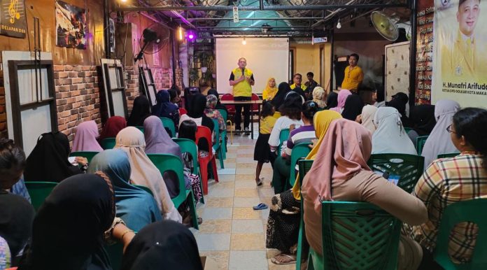 FOTO: Munafri Arifuddin, Hadijah Hafid dan Ali Gauli Arief di posko pemenangan 'Ibu Ijah' Minggu (6/8/2023)