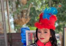 Juara Satu Wedding Beauty & Expo Sulsel Tampil Memukau di HUT RI Ke 78 di Malino FOTO: Andi Alya Mukhbita Aldin juara satu Wedding Beauty & Expo tingkat Sulawesi Selatan tingkat usia dini tampil di HUT RI ke 78 di Malino, Kecamatan Tinggimoncong, Gowa. Kamis (17/8/2023).