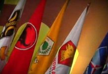 PDIP, Gerindra dan Golkar Unggul, ini 5 Partai Bakal Kembali ke Senayan Ilustrasi: Bawaslu RI persilakan partai politik (Parpol) pasang bendera partai kebanggaannya meski saat ini belum memasuki masa kampanye. Kompas.com