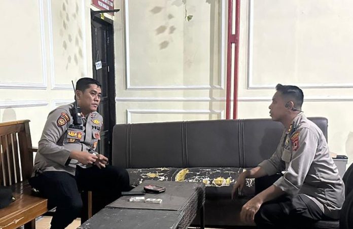 FOTO: Wakapolrestabes AKBP Budi Susanto SIK, dan Kapolsek Mamajang Kompol Sulkarnain. SKM.M.Adm.SDA