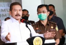 Kejagung Perintahkan Tunda Kasus Terkait Capres, Caleg dan Cakada Hingga Pemilu Usai FOTO: Jaksa Agung umumkan kasus hukum capres-cawapres ditahan hingga Pemilu 2024 usai. (ANTARA FOTO/PUSPEN KEJAGUNG)