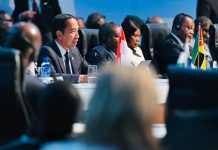 Tinggalkan Afrika, Presiden Jokowi Tegaskan Indonesia Masih Kaji Keikutsertaannya Jadi Anggota BRICS FOTO: Presiden Jokowi menegaskan bahwa Indonesia masih akan mengkaji serta mempertimbangkan keikutsertaannya untuk menjadi anggota BRICS. (Foto: BPMI Setpres/Laily Rachev)