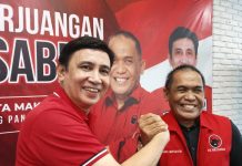 RPG Bantah Lambannya Tim Relawan Ganjar Pranowo di Sulsel FOTO: Sekertaris DPD PDI Perjuangan Sulawesi Selatan, Rudy Pieter Goni (RPG) saat menghadiri deklarasi Mustagfir Sabry (Moses) di Makassar. Sabtu (9/9/2023)