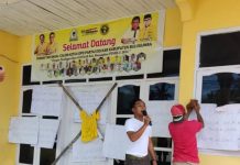 Gawat 40 Bacaleg Terancam Tidak Caleg, Dikabarkan Silon DPD Golkar Bulukumba Tak dapat Diakses FOTO: Kantor DPD II Partai Golkar Bulukumba di Jalan Jend Sudirman, Kecamatan Ujung Bulu, Kabupaten Bulukumba, Sulsel disegel massa, Minggu (29/8/2021) lalu.