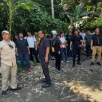 Hanya Hitungan Hari, Polrestabes Medan Berhasil Ungkap 56 Kasus Narkoba FOTO: Polrestabes Medan saat melakukan pengerebekan di Kampung Narkoba di Jalan Jambur Dusun VII Tanjung Pamah, Desa Namorube Julu, Kecamatan Kutalimbaru, Kabupaten Deli Serdang, Sumatera Utara.
