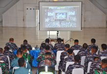 Jelang Tahun Politik, Prajurit Yonmarhanlan VI Ikuti Sosialisasi Netralitas dan Penegakan Hukum di Lingkungan TNI Jelang Tahun Politik, Prajurit Yonmarhanlan VI Ikuti Sosialisasi Netralitas dan Penegakan Hukum Di Lingkungan TNI