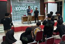 Diusung 9 Komisariat, Haikun Terpilih Ketua PP IPMALUTIM FOTO: Haikun saat terpilih sebagai Ketua Umum PP IPMALUTIM dalam Kongres IX yang di gelar di aula kantor Kecamatan Kalaen, Kabupaten Lutim. Senin malam (25/9/2023).