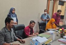 Resmi Ditutup, Wakil Ketua Timsel Bersyukur Pendaftaran Calon Anggota KI Prov. Sulsel Berjalan Lancar FOTO: Sekretariat Tim Seleksi (Timsel) Calon Anggota Komisi Informasi Provinsi Sulawesi Selatan (KI Prov. Sulsel) resmi menutup pendaftaran seleksi calon anggota KI Prov. Sulsel periode 2023-2027 di Makassar Room Kantor Gubernur Sulsel, Senin (02/10/2023).