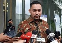 Penghina JK Hingga Kini Belum Dieksekusi, Sahroni: Tangkap dan Penjarakan FOTO: Bendahara Umum NasDem Ahmad Sahroni. (CNN Indonesia/ Michael Josua)