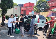 Ampera Surabaya Bersama Buruh Pelabuhan Tanjung Perak Dukung Prabowo Lanjutkan Program Tol Laut