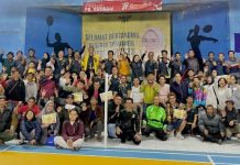 Putri Nabila Damayanti Selenggarakan Putri Cup Badminton Dalam Rangka Peringati HAORNAS 2023 FOTO: Peringati Hari Olahraga Nasional (HAORNAS) Tahun 2023, Putri Nabila Damayanti Selenggarakan Putri Cup Badminton bagi Generasi Muda dan Masyarakat di GOR MAN 2 Pacet, Pasir Cina, Kabupaten Cianjur pada 27 September 2023 sampai dengan 15 Oktober 2023