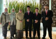 Dapat Dipastikan Amran Sulaiman Kembali Mengisi Jabatan Mentan FOTO: Keluarga besar Amran Sulaiman tengah persiapan mengikuti pelantikan sebagai Menteri Pertanian (Mentan) (Istimewa)