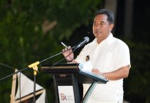 Tuan Rumah BBKT, Dihadiri Gibran Tanpa Pj Gubernur Sulsel FOTO: Pj Gubernur Sulsel, Bahtiar Baharuddin saat menghadiri Launching Program Ekosistem Keuangan Inklusif (EKI) OJK Wilayah Sulawesi, Maluku, dan Papua (Sulampua), dilaksanakan di Villa Pajokka, Pantai Mandala Ria, Desa Lembanna, Kabupaten Bulukumba, Jumat, 24 November 2023.