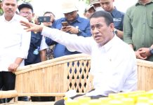 Kunci Sukses Ala Mentan Amran, Muliakan Orang Tua dan Kurangi Hobi Ngaret FOTO: Menteri Pertanian RI Andi Amran Sulaiman saat memberikan tips agar generasi muda meraih kesuksesan dibidang pertanian.