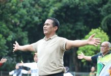 Jalan Sehat Kementan, Menteri Amran Ingatkan ASN Harus Olahraga Untuk Percepat Tanam dan Produksi FOTO: Menteri Pertanian Andi Amran Sulaiman saat Senam dan Jalan Sehat Memperingati Hari Korpri ke 52 di Kantor Pusat Kementan, Jakarta Selatan, Jumat, 1 Desember 2023.