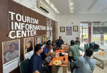 Mubeslub DKSS akan Digelar 22 Hingga 23 Desember 2023 FOTO: Aktivitas Panitia Mubeslub DKSS di Gedung Mulo Mini Hall, Dinas Kebudayaan Dan Kepariwisataan Provinsi Sulawesi Selatan, Jl. Jendral Sudirman Nomor 23 Makassar.