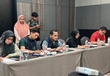 Revitalisasi Karebosi: LKKN Ingatkan PPK dan Kadispora Makassar SBU BS002 PT. Arkindo Telah Dicabut dan Dibekukan LPJK FOTO: Peserta Rapat dalam Pembahasan Revitalisasi Karebosi yang Digelar di Hotel Melia. (Dok. Humas Pemkot Makassar)