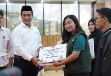 Kunker Mentan Andi Amran di Sulsel, Serukan Swasembada Pangan FOTO: Menteri Pertanian, Amran Sulaiman, mengajak para insan pertanian untuk melanjutkan swasembada pangan seperti yang pernah dilakukan tahun 2019-2020.