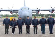 Wawancara Eksklusif dengan Media AS, Prabowo: Indonesia Butuh Kekuatan Militer untuk Menjaga Setiap inci Wilayah NKRI FOTO: Menteri Pertahanan Prabowo Subianto saat menyerahkan pesawat baru Super Hercules C-130J ke 4 dari 5 unit yang akan tiba, 4 helikopter Fennec, dan 4 helikopter Panther kepada TNI AU, AD, dan AL disaksikan langsung oleh Bapak Presiden Joko Widodo, Panglima TNI, para Kepala Staf Angkatan dan Ketua Komisi 1 DPR.