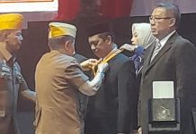 Kepala LLDikti Wilayah IX Sultanbatara Dianugerahi Bintang Veteran FOTO: Kepala Lembaga Layanan Pendidikan Tinggi (LLDikti) Wilayah IX Sultanbatara, Dr. Andi Lukman dianugerahi Bintang Veteran di DPP LVRI, berlangsung di Jakarta.