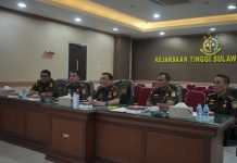 Wakajati Sulsel Hadiri Ekspose Perkara untuk Dilakukan Restoratif Justice FOTO: Wakil Kepala Kejaksaan Tinggi Sulawesi Zet Tadung Allo, SH.,MH saat menghadiri ekspose perkara untuk di Restoratif Justice berlangsung secara virtual di ruang rapat pimpinan lantai 2 Kantor Kejaksaan Tinggi Sulawesi Selatan (Sulsel), Selasa (16/01/2024).