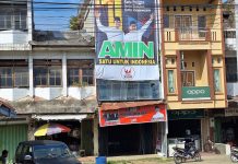 Masyarakat Pitumpanua Dirikan Posko AMIN, Musmuliadi: Murni Gerakan Rakyat FOTO: Posko Tim relawan AMIN Musmuliadi yang juga koordinator Generasi Perubahan Tamsil Linrung (GEN PETARUNG) Kabupaten Wajo