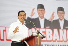 Survei Charta Politika dan Indikator Politik, Anies-Cak Imin Tak Satu Pun Unggul di Sebaran Provinsi FOTO: Calon Presiden nomor urut satu Anies Baswedan saat menggelar kampanye pada Pilpres 2024. (Properti Anies Baswedan/Facebook)