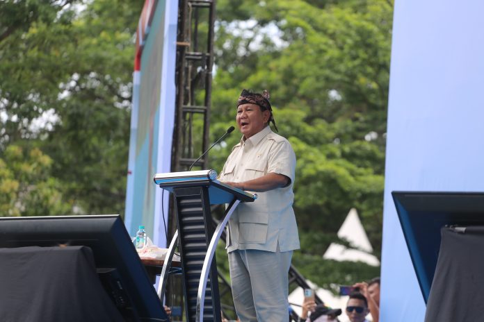 FOTO: Menteri Pertahanan Prabowo Subianto hadiri kegiatan Gerakan Peningkatan Produksi Pertanian Nasional Melalui Peningkatan Peran Kelompok Tani dan LMDH Se-Provinsi Jawa Barat, di Kab. Sumedang, pada Selasa, 30 Januari 2024.