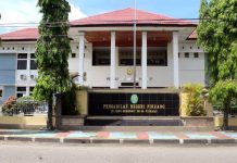 Termohon I Praperadilan Kasatres Narkoba Polres Pinrang, Dua Kali Tidak Hadir FOTO: Gedung Pengadilan Negeri Pinrang, Jalan Jend. Sukawati No. 38 Pinrang, Sulawesi Selatan. (Dok.Humas PN Pinrang)