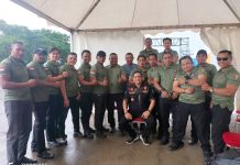 AMP Ajak Boikot Pemilu 2024, BARAK Berhadapan dengan Kami..! FOTO: Ketua BARAK kota Makassar Syarifuddin, SE (Duduk) bersama para pengurus