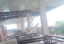 Plafon di Bagian Rooftop Runtuh, Andi Ayatullah: Bukan Atap Gedung Pinisi Tangkap layar rekaman video viral runtuhnya atap plafon gedung pinisi Pemkab Bulukumba.