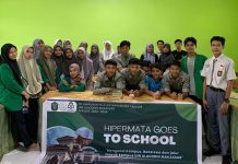 Jelang Penerimaan Mahasiswa Baru, Hipermata Komisariat Uinam Gelar Hipermata Goes to School FOTO: Aktifis Himpunan pelajar mahasiswa takalar komisariat UIN Alauddin Makassar menyelenggarakan Hipermata uin goes to school, yang dimulai pada Rabu, 7 Februari dan akan berakhir Selasa, 13 Februari 2024 mendatang.