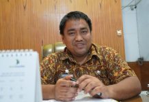 Dukcapil Bulukumba Tetap Buka Pelayanan KTP Sampai Hari Pencoblosan FOTO: Kepala Disdukcapil Bulukumba, Dedi Rahmad.